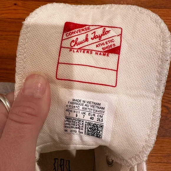 Converse Chuck Taylor high-tops in off-white with pearl detail. Lightly worn. - Picture 6 of 7